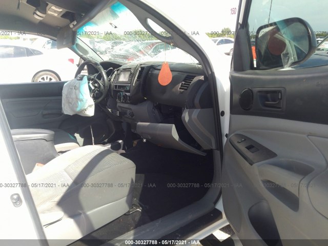 Photo 4 VIN: 5TFJU4GN2DX041518 - TOYOTA TACOMA 