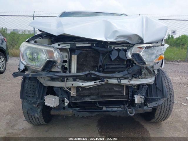 Photo 5 VIN: 5TFJU4GN2DX045505 - TOYOTA TACOMA 