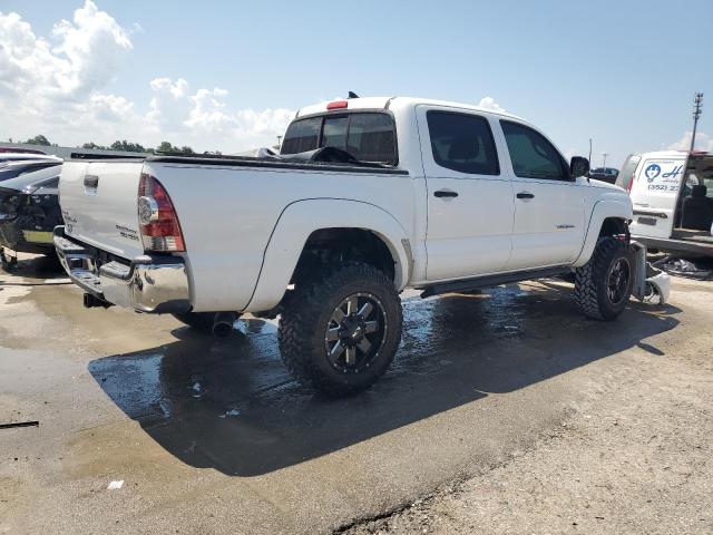 Photo 2 VIN: 5TFJU4GN2FX068902 - TOYOTA TACOMA 