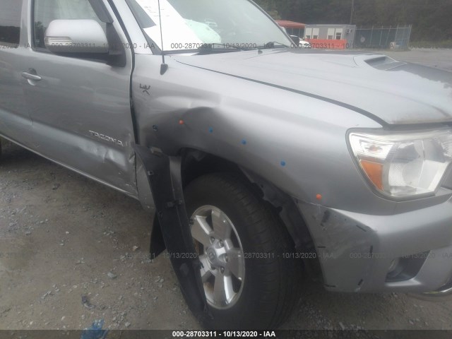 Photo 5 VIN: 5TFJU4GN2FX073128 - TOYOTA TACOMA 