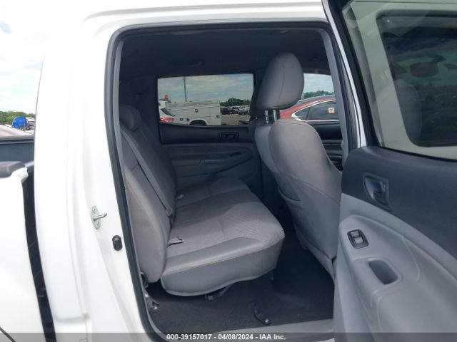 Photo 7 VIN: 5TFJU4GN3CX022779 - TOYOTA TACOMA 