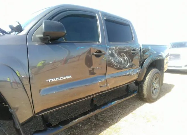 Photo 5 VIN: 5TFJU4GN3DX030625 - TOYOTA TACOMA 