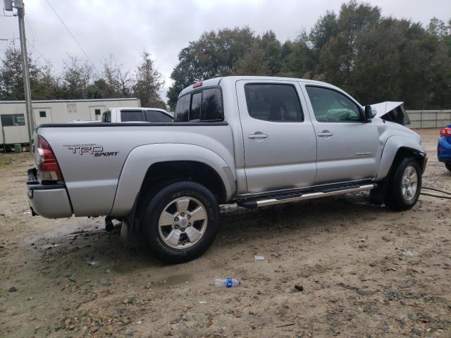 Photo 2 VIN: 5TFJU4GN3DX030981 - TOYOTA TACOMA DOU 