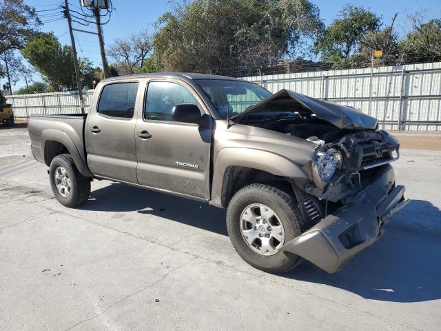 Photo 3 VIN: 5TFJU4GN3DX031015 - TOYOTA TACOMA DOU 