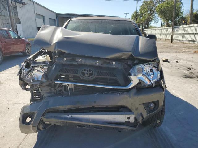 Photo 4 VIN: 5TFJU4GN3DX031015 - TOYOTA TACOMA DOU 