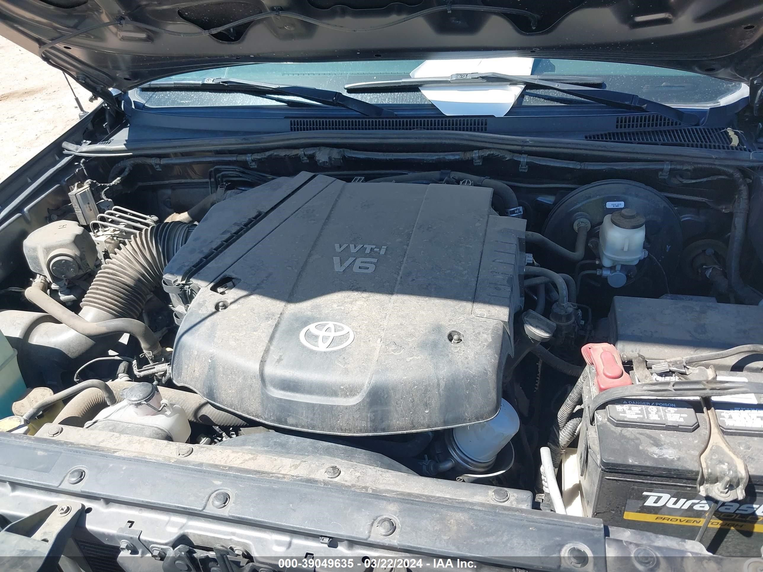 Photo 9 VIN: 5TFJU4GN3EX057129 - TOYOTA TACOMA 