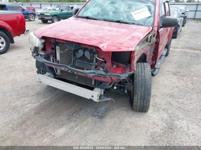 Photo 5 VIN: 5TFJU4GN3FX068147 - TOYOTA TACOMA 