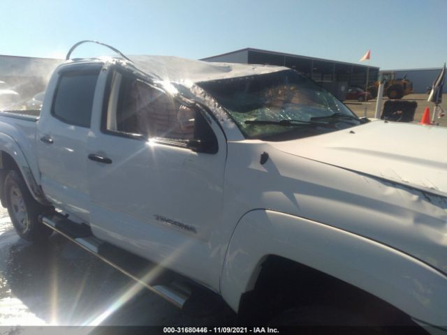 Photo 5 VIN: 5TFJU4GN4CX017977 - TOYOTA TACOMA 