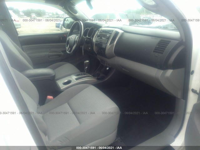 Photo 4 VIN: 5TFJU4GN4CX021804 - TOYOTA TACOMA 