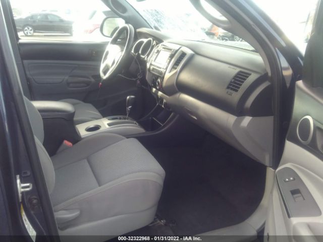 Photo 4 VIN: 5TFJU4GN4CX027649 - TOYOTA TACOMA 