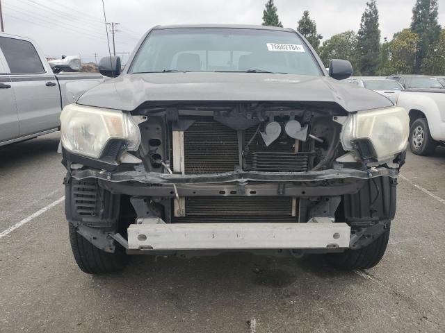 Photo 4 VIN: 5TFJU4GN4FX070506 - TOYOTA TACOMA DOU 