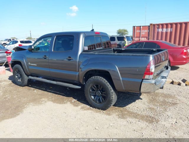 Photo 2 VIN: 5TFJU4GN4FX072255 - TOYOTA TACOMA 