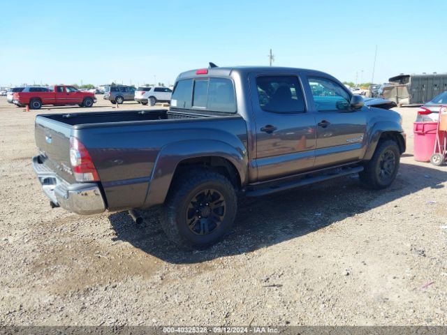 Photo 3 VIN: 5TFJU4GN4FX072255 - TOYOTA TACOMA 