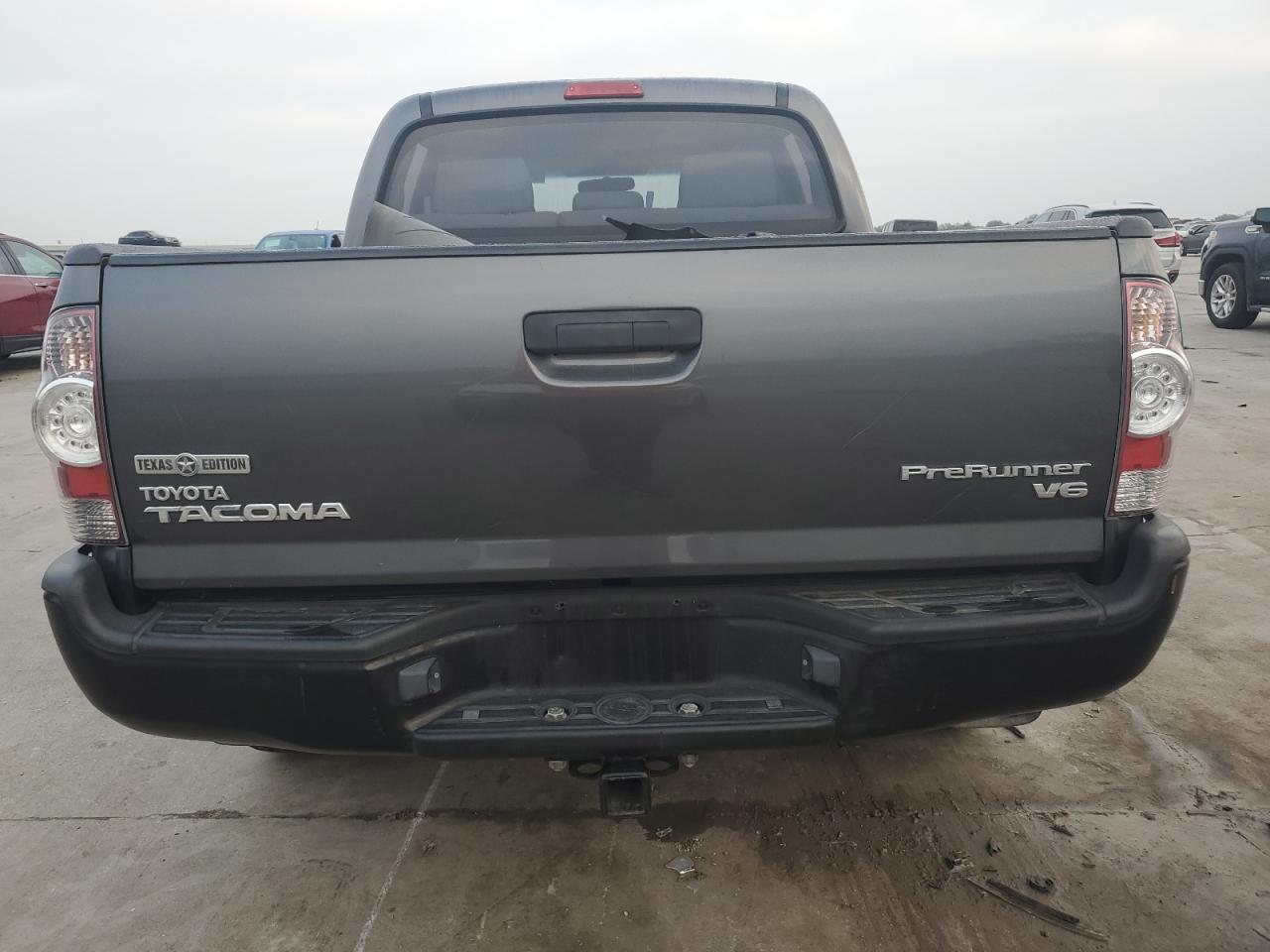 Photo 5 VIN: 5TFJU4GN5BX012303 - TOYOTA TACOMA 