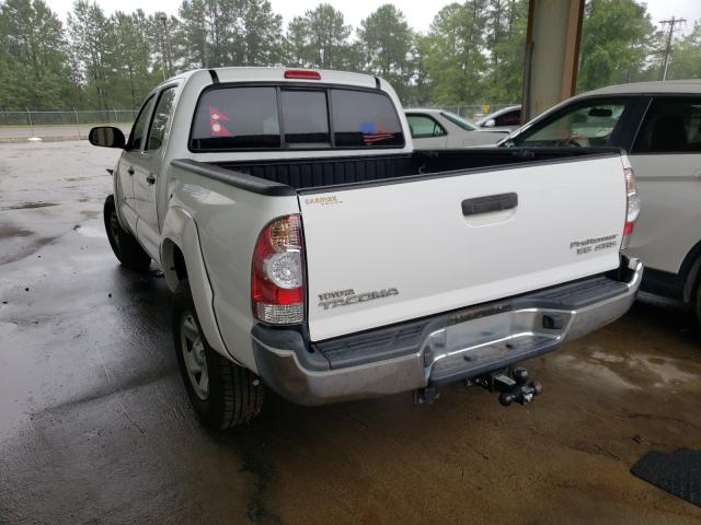 Photo 2 VIN: 5TFJU4GN5DX032327 - TOYOTA TACOMA DOU 