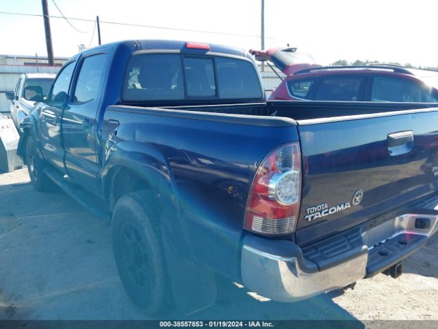 Photo 2 VIN: 5TFJU4GN5DX033963 - TOYOTA TACOMA 