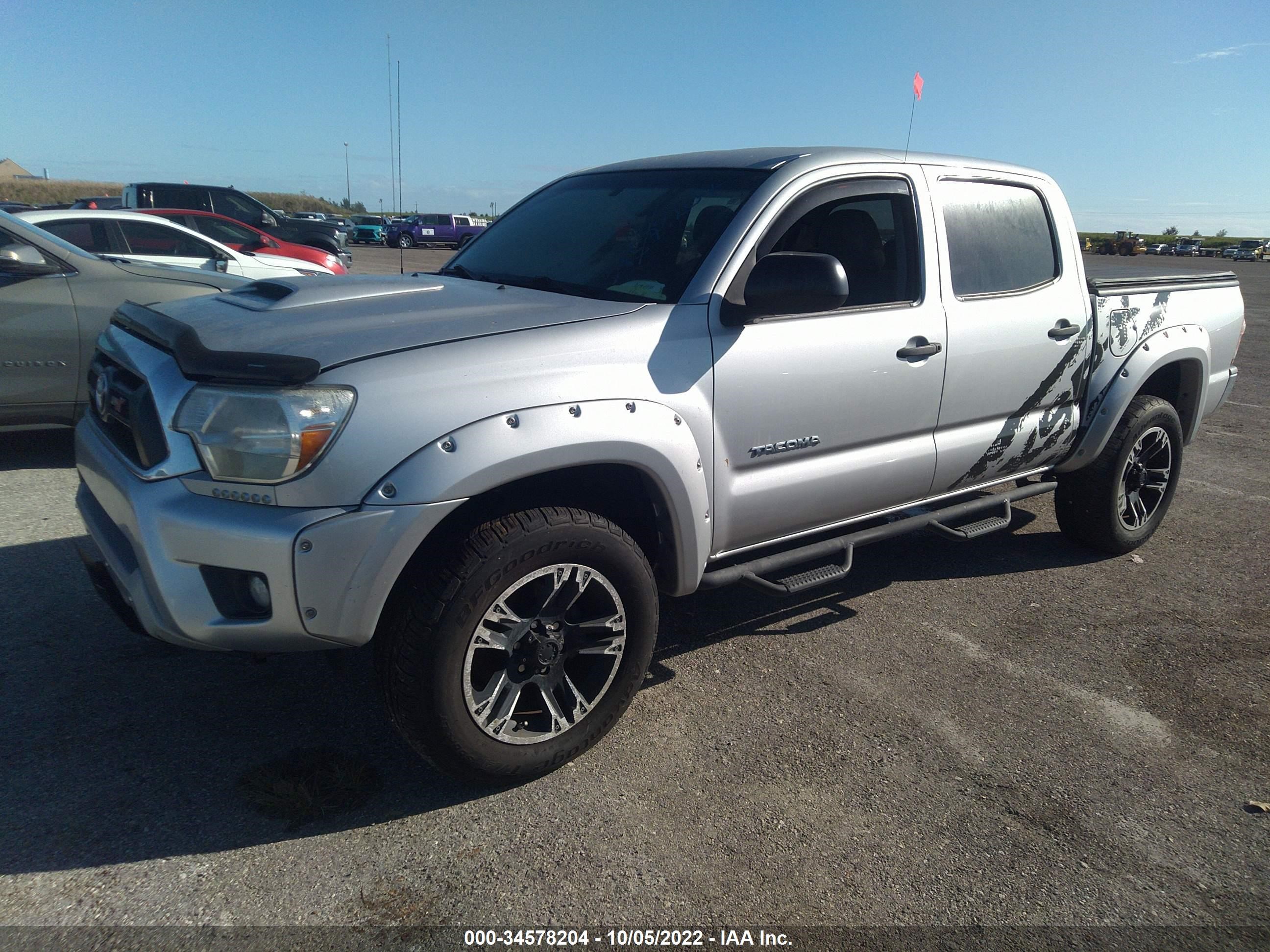 Photo 1 VIN: 5TFJU4GN5DX048415 - TOYOTA TACOMA 