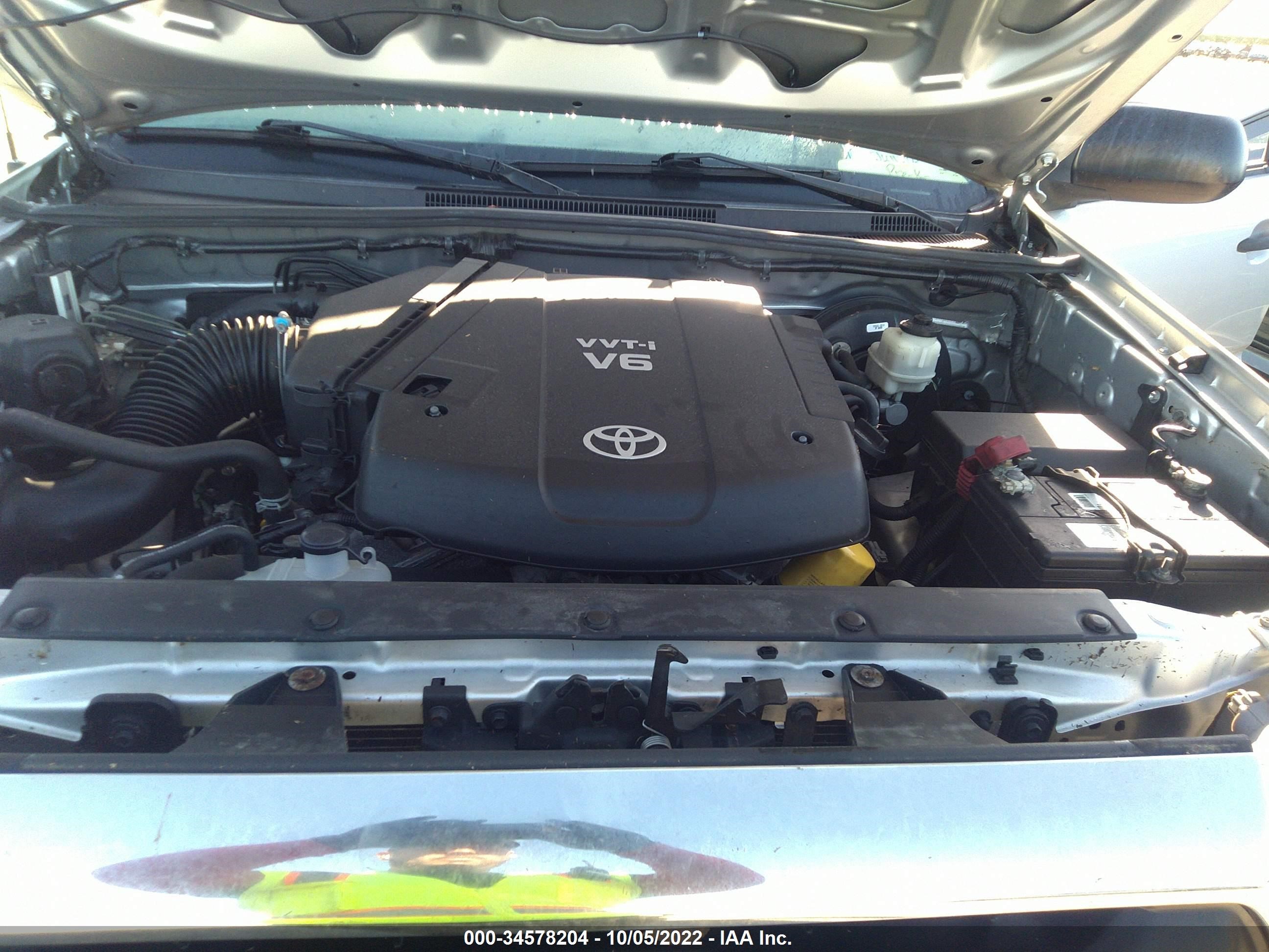 Photo 9 VIN: 5TFJU4GN5DX048415 - TOYOTA TACOMA 