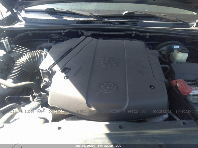 Photo 9 VIN: 5TFJU4GN5FX077805 - TOYOTA TACOMA 