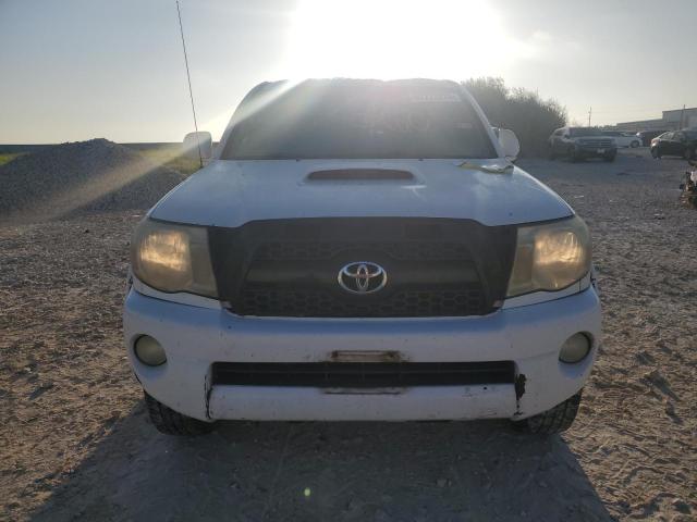 Photo 4 VIN: 5TFJU4GN6BX003447 - TOYOTA TACOMA DOU 