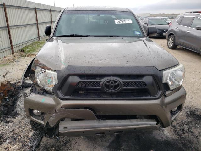 Photo 4 VIN: 5TFJU4GN6FX085458 - TOYOTA TACOMA DOU 