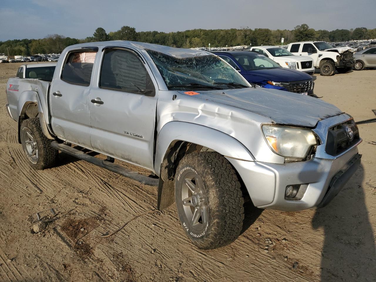 Photo 3 VIN: 5TFJU4GN7DX035150 - TOYOTA TACOMA 