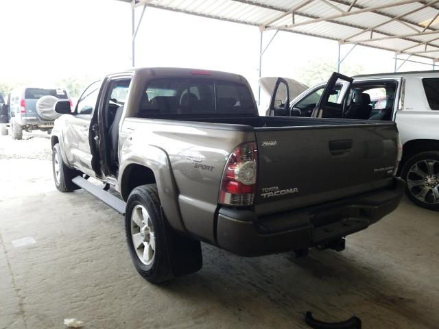 Photo 2 VIN: 5TFJU4GN7DX049811 - TOYOTA TACOMA DOU 