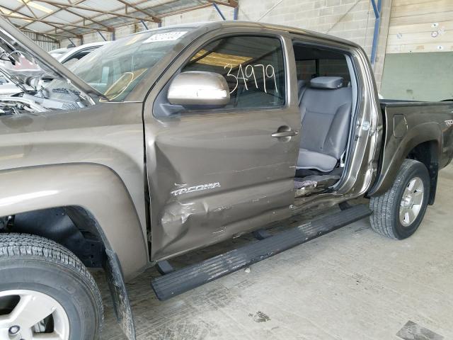 Photo 8 VIN: 5TFJU4GN7DX049811 - TOYOTA TACOMA DOU 