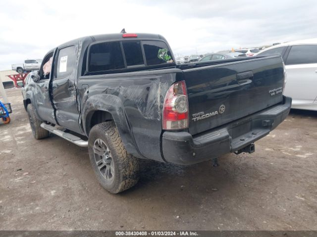 Photo 2 VIN: 5TFJU4GN7FX082875 - TOYOTA TACOMA 