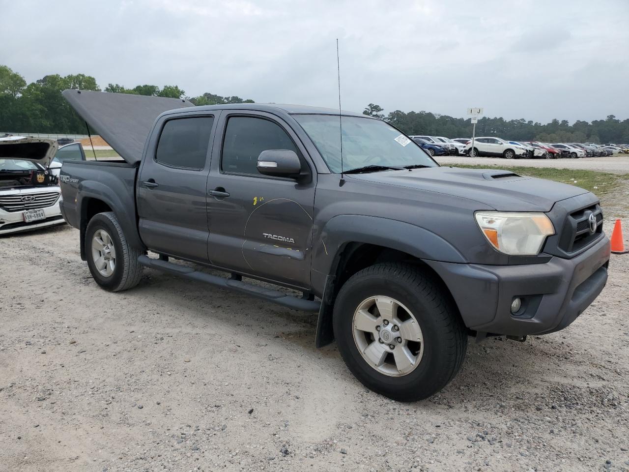 Photo 3 VIN: 5TFJU4GN7FX089969 - TOYOTA TACOMA 