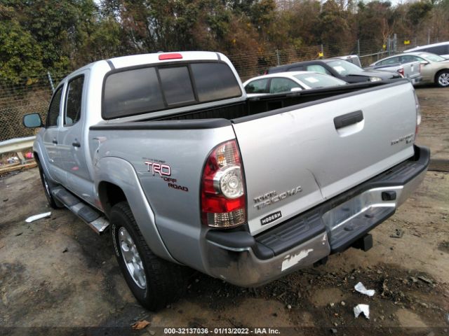 Photo 2 VIN: 5TFJU4GN8BX010951 - TOYOTA TACOMA 