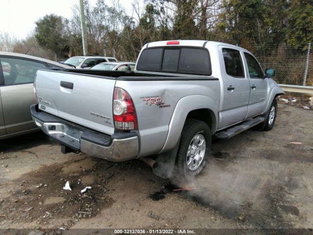 Photo 3 VIN: 5TFJU4GN8BX010951 - TOYOTA TACOMA 