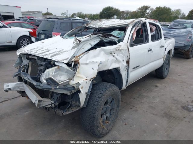 Photo 1 VIN: 5TFJU4GN8DX037702 - TOYOTA TACOMA 