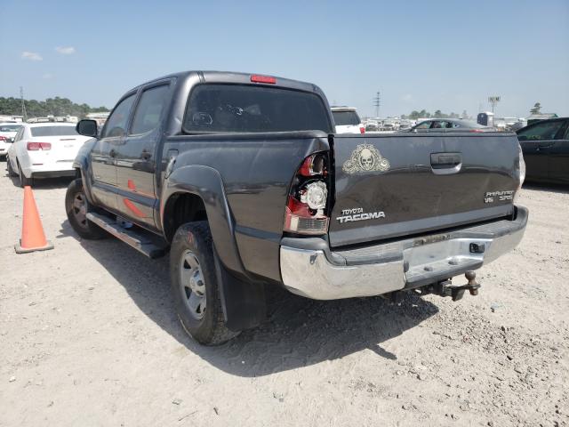 Photo 2 VIN: 5TFJU4GN8DX046030 - TOYOTA TACOMA DOU 