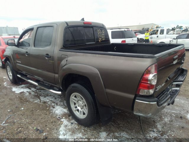 Photo 2 VIN: 5TFJU4GN8FX084828 - TOYOTA TACOMA 