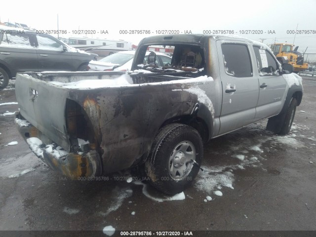 Photo 3 VIN: 5TFJU4GN9DX039135 - TOYOTA TACOMA 