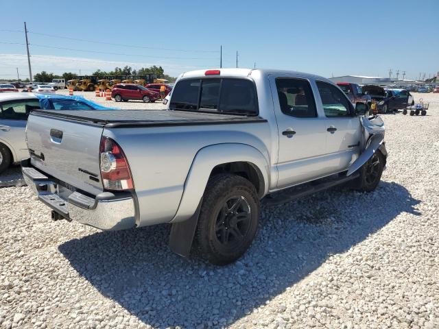 Photo 2 VIN: 5TFJU4GN9DX040690 - TOYOTA TACOMA DOU 