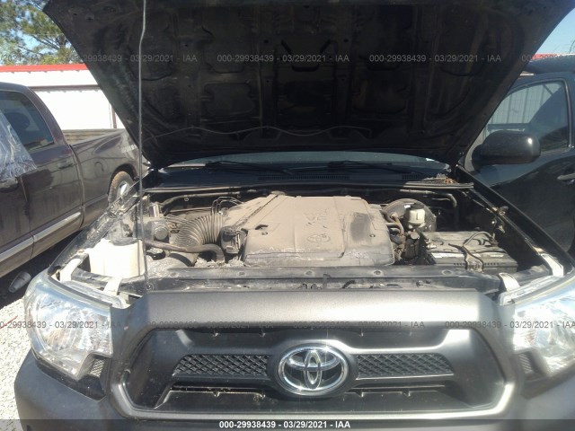 Photo 9 VIN: 5TFJU4GN9FX077323 - TOYOTA TACOMA 