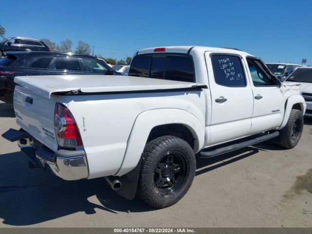 Photo 3 VIN: 5TFJU4GN9FX081856 - TOYOTA TACOMA 