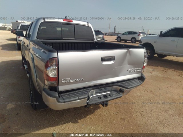 Photo 5 VIN: 5TFJU4GN9FX087656 - TOYOTA TACOMA 