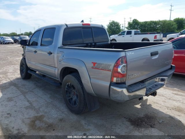 Photo 2 VIN: 5TFJU4GN9FX087981 - TOYOTA TACOMA 