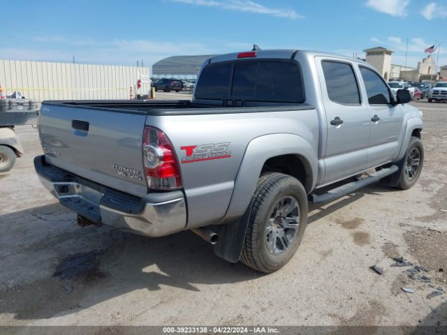 Photo 3 VIN: 5TFJU4GN9FX087981 - TOYOTA TACOMA 