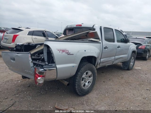 Photo 3 VIN: 5TFJU4GNXBX009400 - TOYOTA TACOMA 