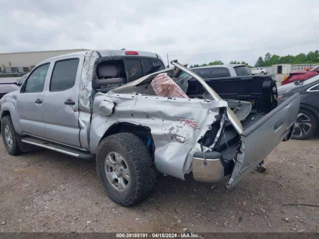 Photo 5 VIN: 5TFJU4GNXBX009400 - TOYOTA TACOMA 