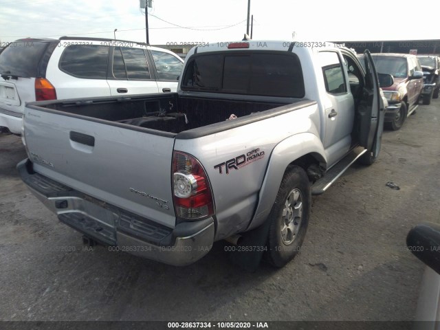 Photo 3 VIN: 5TFJU4GNXCX015912 - TOYOTA TACOMA 