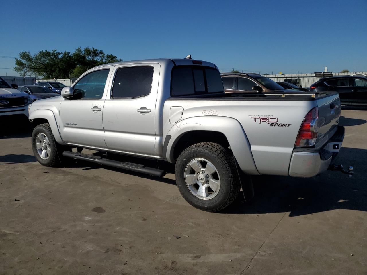 Photo 1 VIN: 5TFJU4GNXCX017742 - TOYOTA TACOMA 