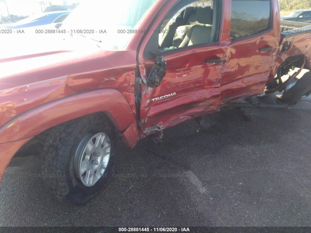 Photo 5 VIN: 5TFJU4GNXCX026408 - TOYOTA TACOMA 