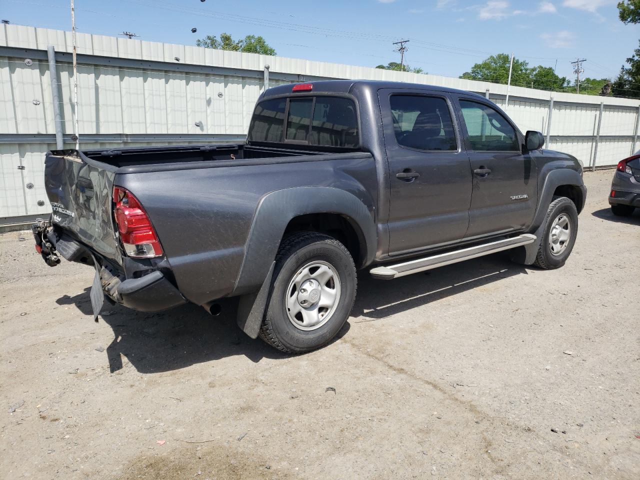 Photo 2 VIN: 5TFJU4GNXDX048166 - TOYOTA TACOMA 