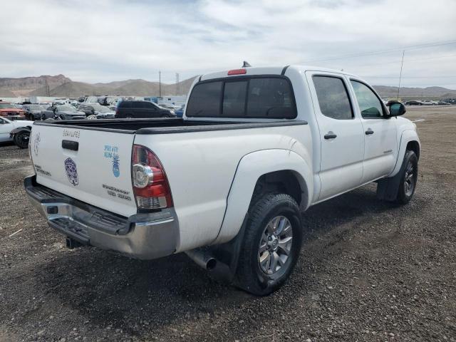 Photo 2 VIN: 5TFJU4GNXEX056902 - TOYOTA TACOMA 