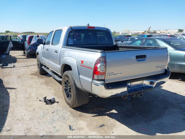 Photo 2 VIN: 5TFJU4GNXFX071045 - TOYOTA TACOMA 